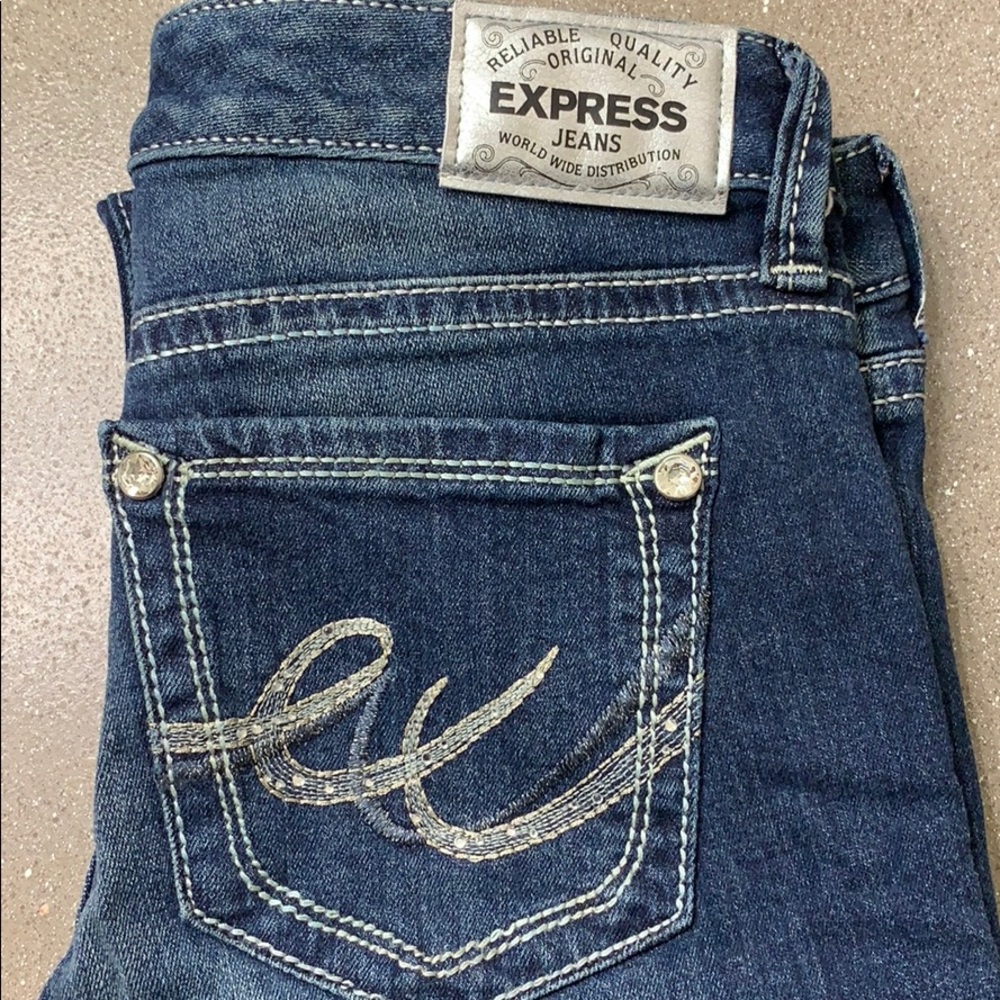 EXPRESS JEANS!